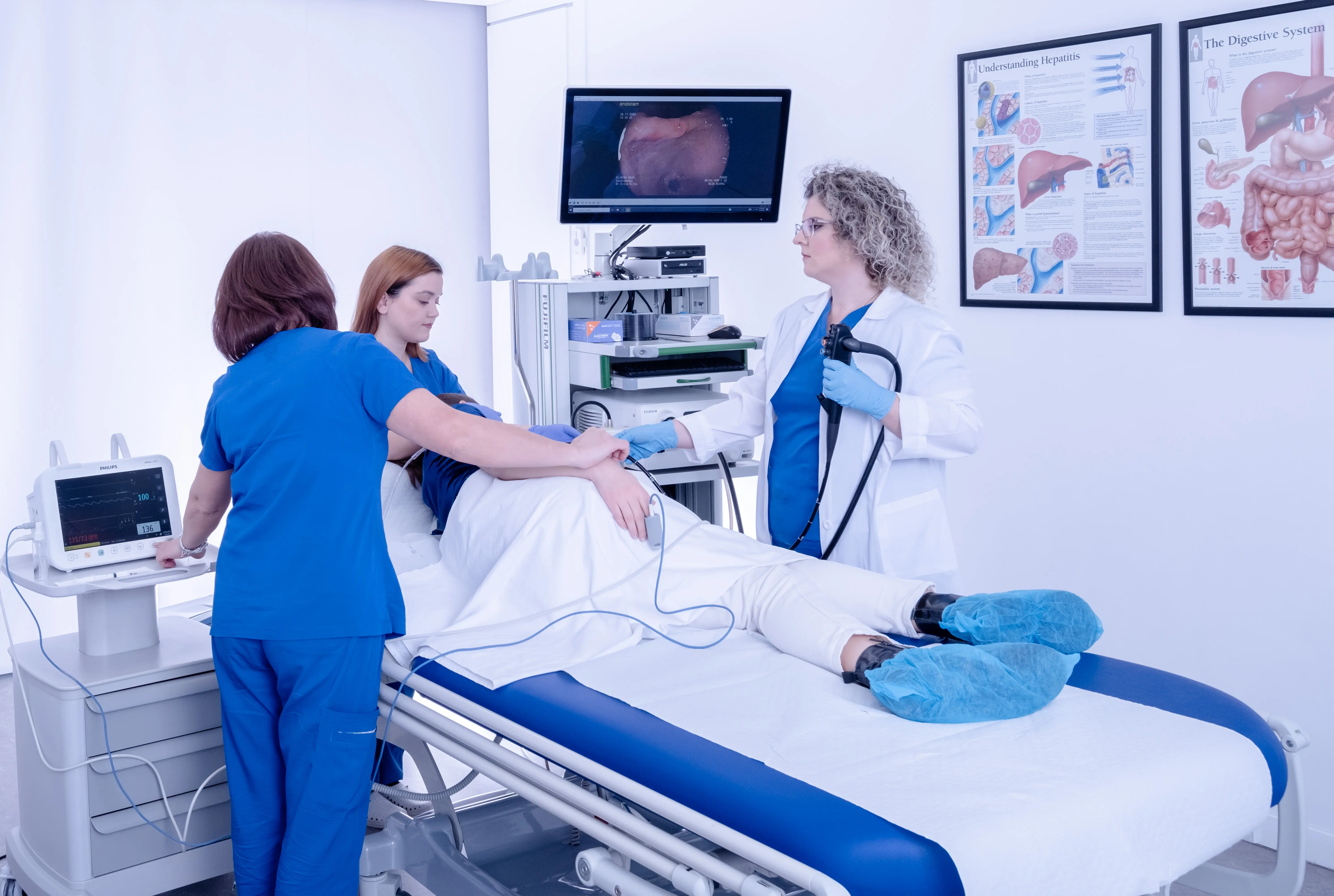 Gastroscopy Procedure | Diagnose & Treat Digestive Issues Effectively 🩺